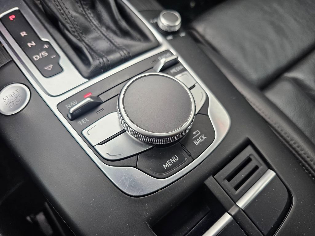 Used 2016 Audi A3 e-tron Premium Plus w/ Premium Plus Package image 36