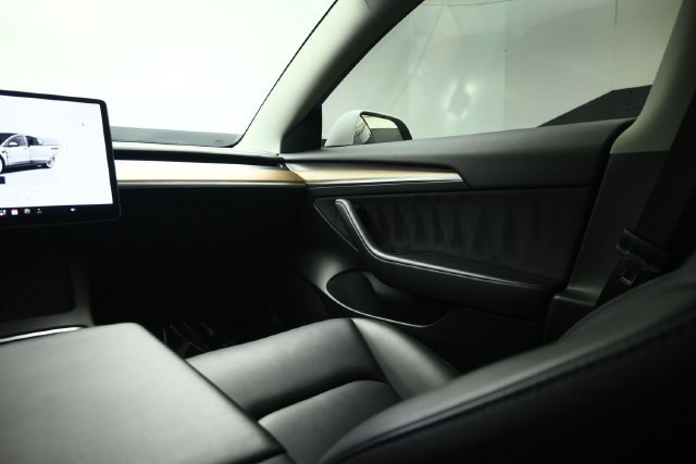 Used 2023 Tesla Model 3 Standard Range RWD image 42