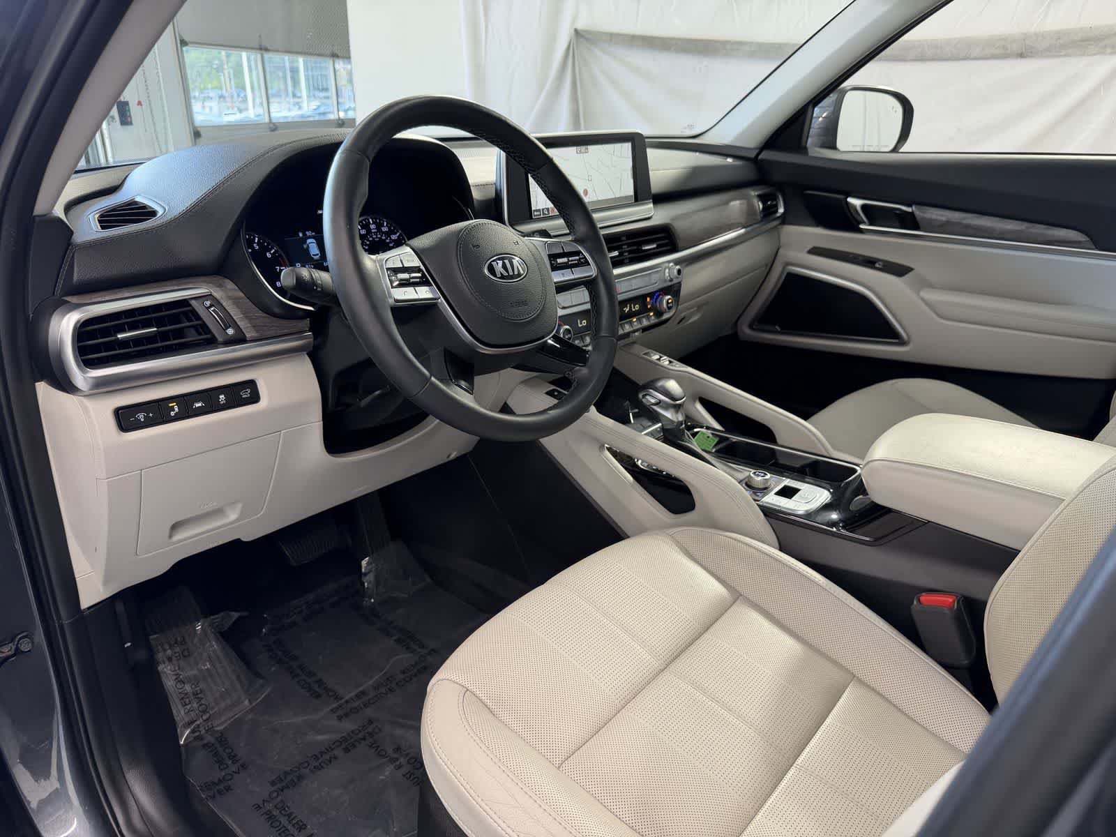Used 2020 Kia Telluride EX AWD/4WD image 7
