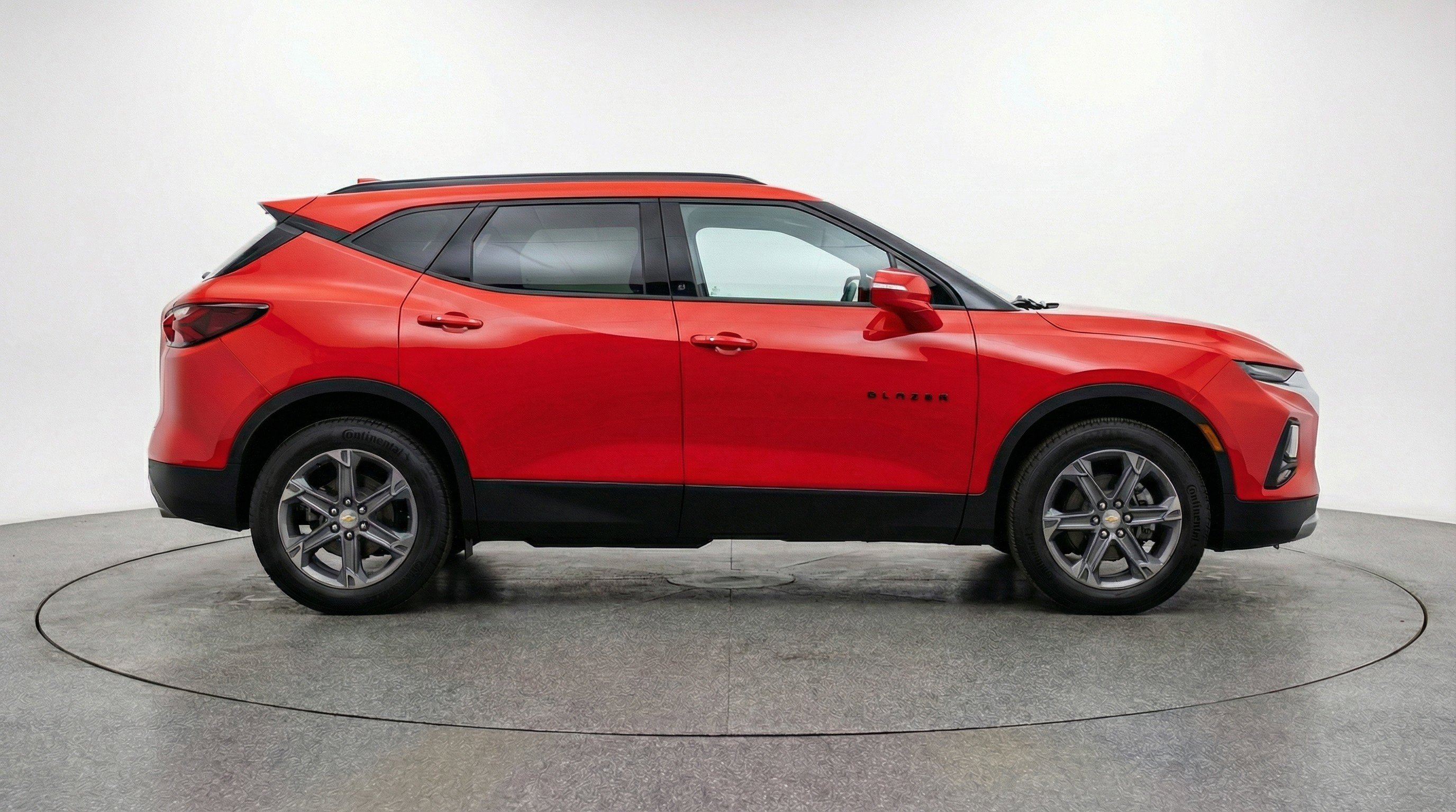Used 2025 Chevrolet Blazer LT image 11