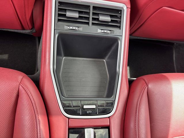 Used 2019 Porsche Panamera 4 AWD/4WD image 17