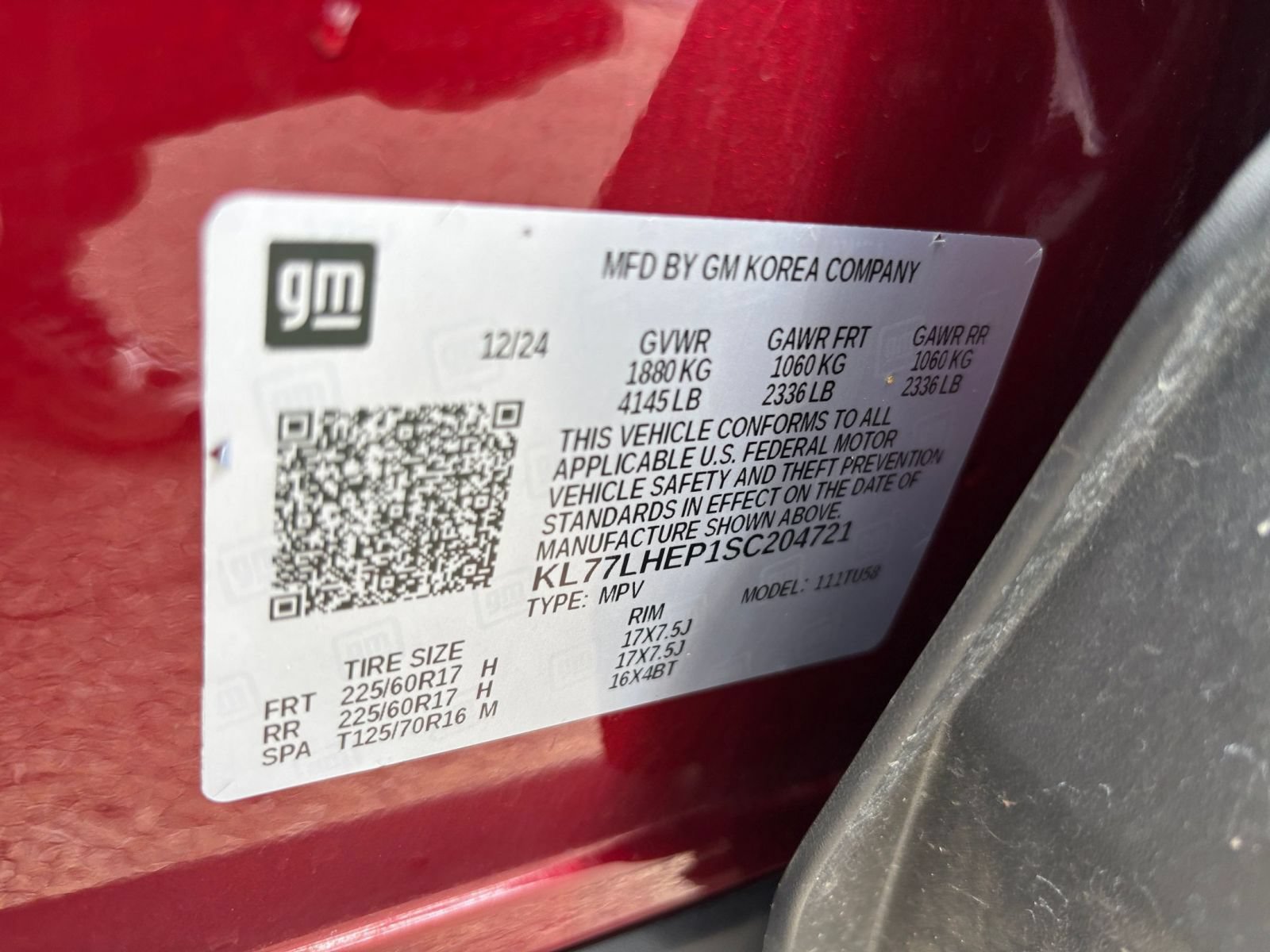 Used 2025 Chevrolet Trax LT FWD image 28