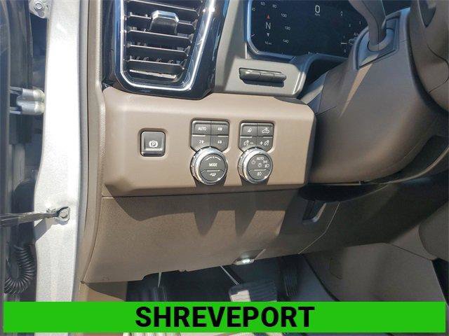 New 2026 GMC Sierra 2500 Denali w/ Denali Reserve Package image 13
