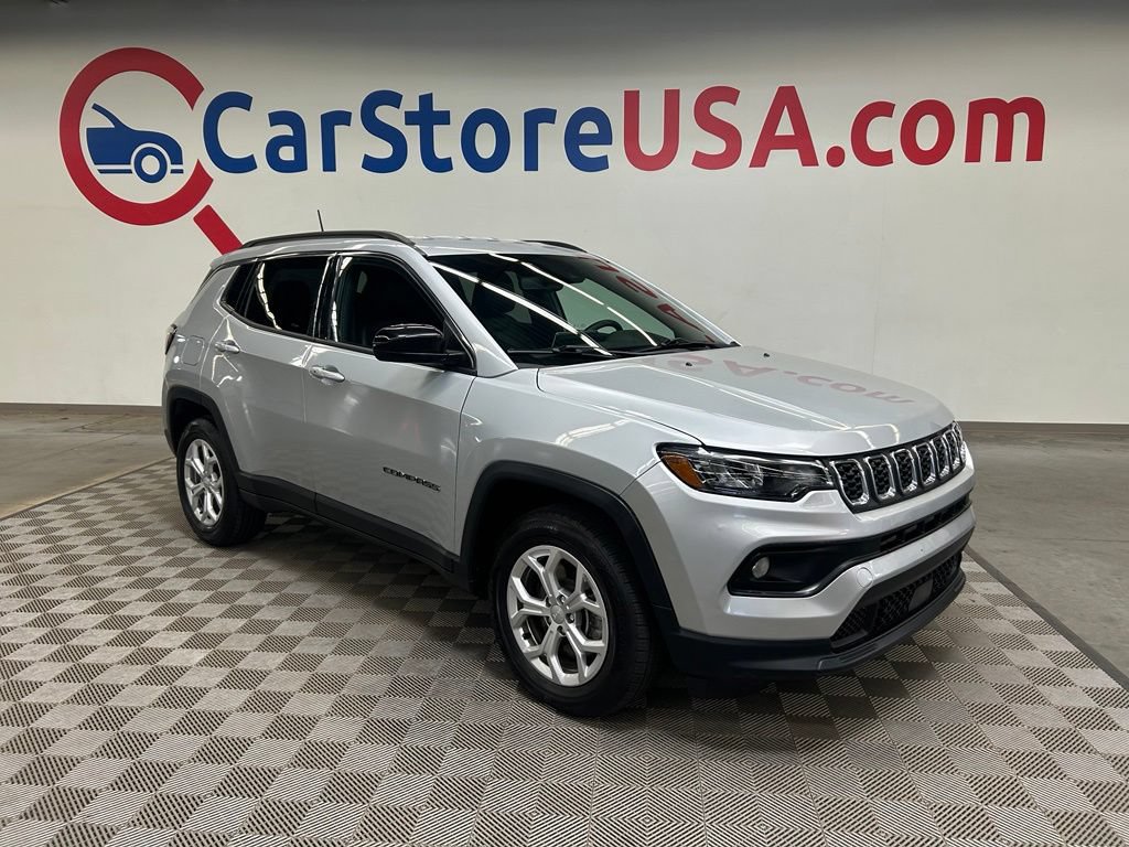 Used 2024 Jeep Compass Latitude AWD/4WD video 1