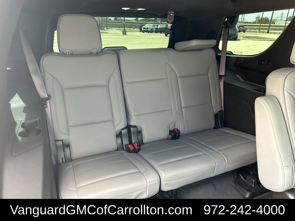 Used 2022 GMC Yukon SLT w/ SLT Luxury Package RWD image 35