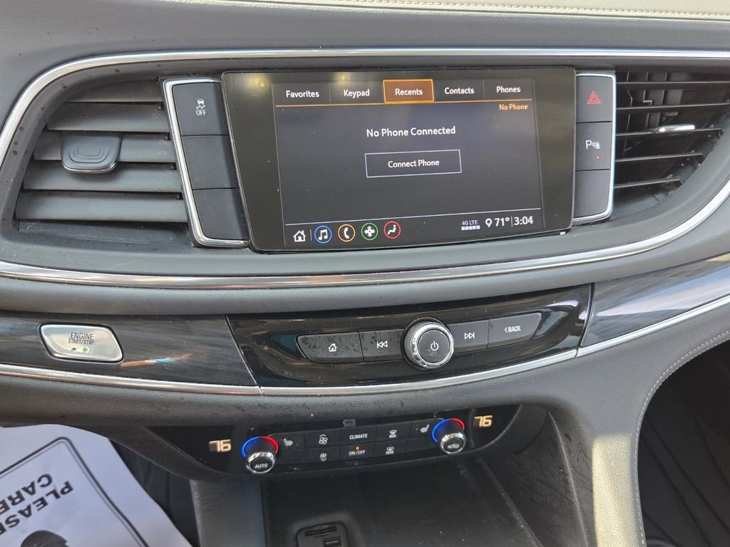 Used 2020 Buick Enclave Essence image 18