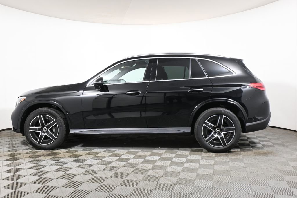 Certified 2026 Mercedes-Benz GLC 300 4MATIC image 2