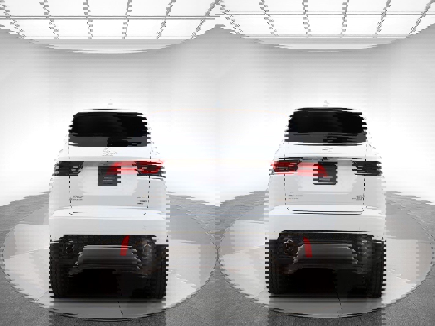 Used 2019 Jaguar E-PACE S image 7