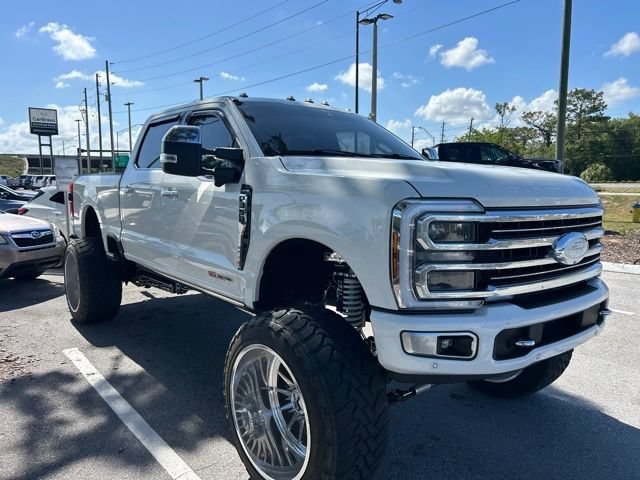 Used 2024 Ford F350 Limited w/ FX4 Off-Road Package AWD/4WD image 5
