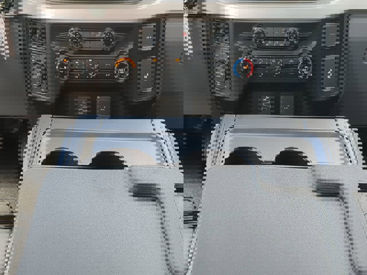 New 2026 Ford F250 XL w/ XL Off-Road Package image 17