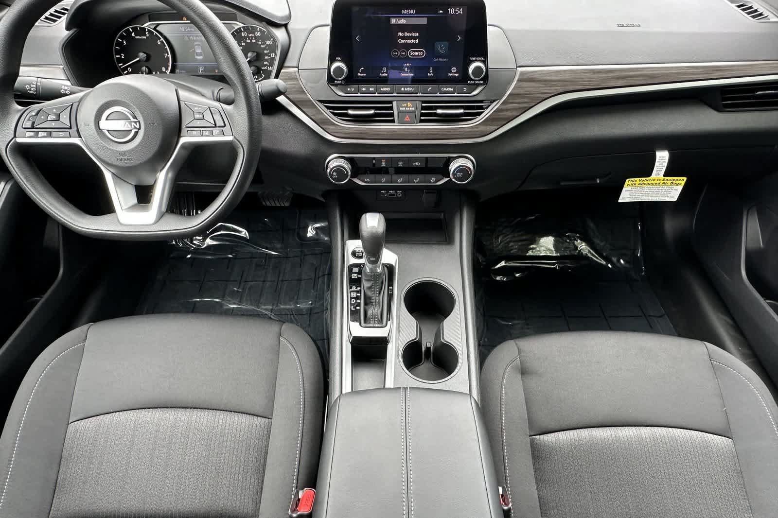 New 2026 Nissan Altima 2.5 SV FWD image 3