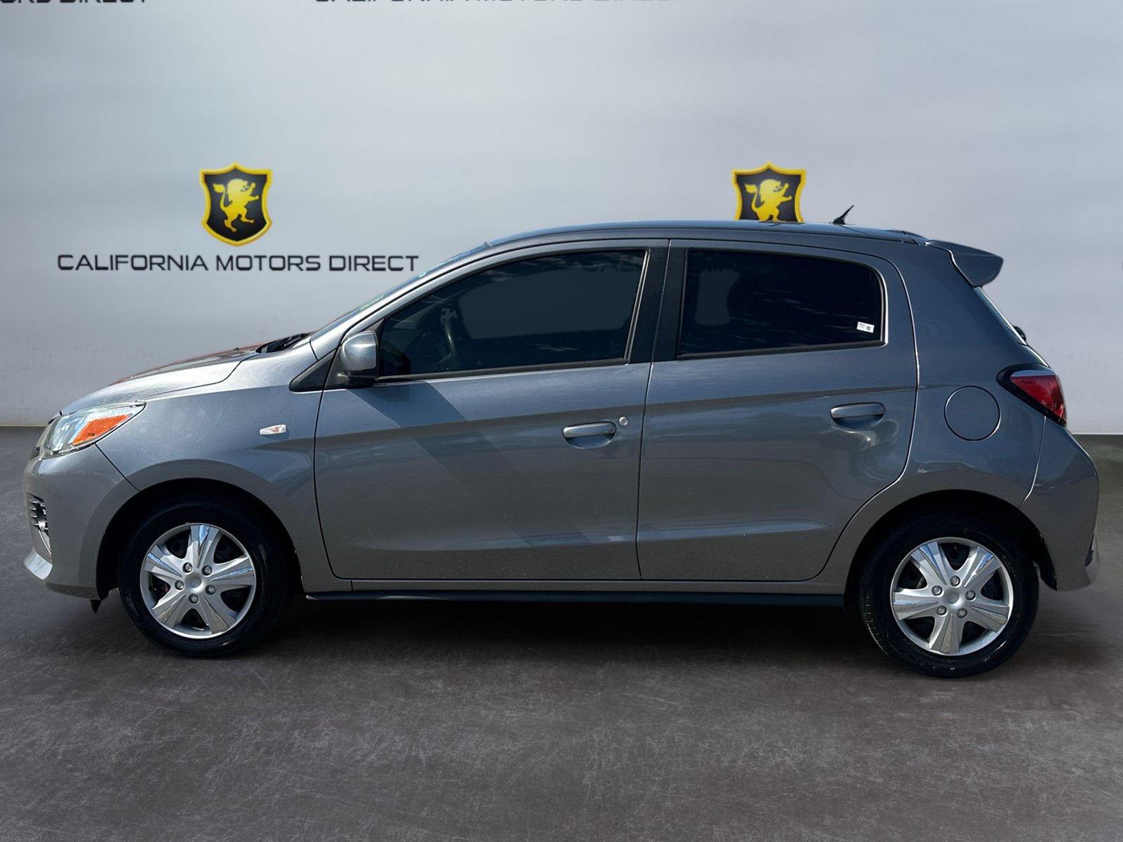 Used 2023 Mitsubishi Mirage ES FWD image 2