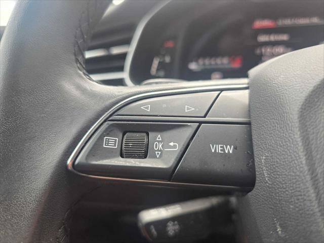Used 2023 Audi Q7 2.0T Premium w/ Towing Package AWD/4WD image 36