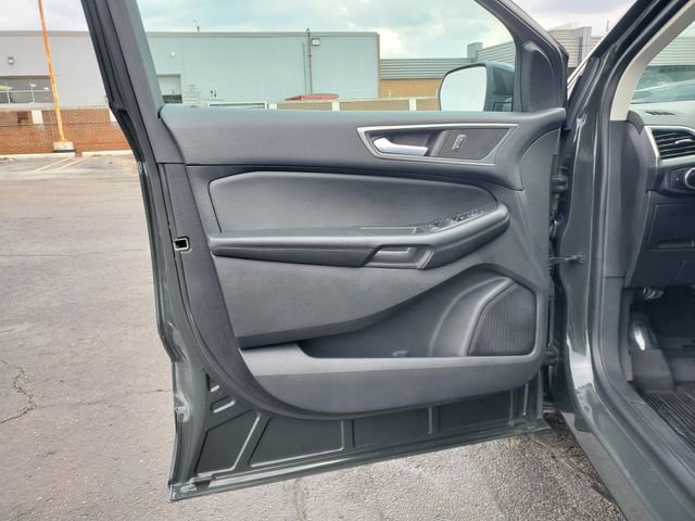 Certified 2024 Ford Edge SEL w/ Convenience Package image 9