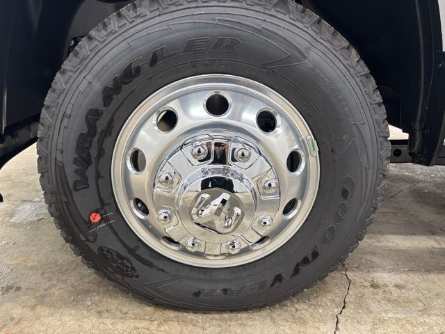 New 2026 RAM 3500 Tradesman AWD/4WD image 25