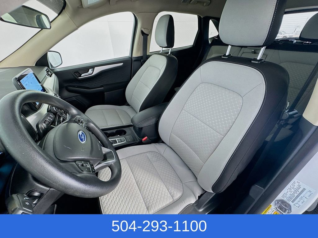 Used 2020 Ford Escape SE FWD image 22