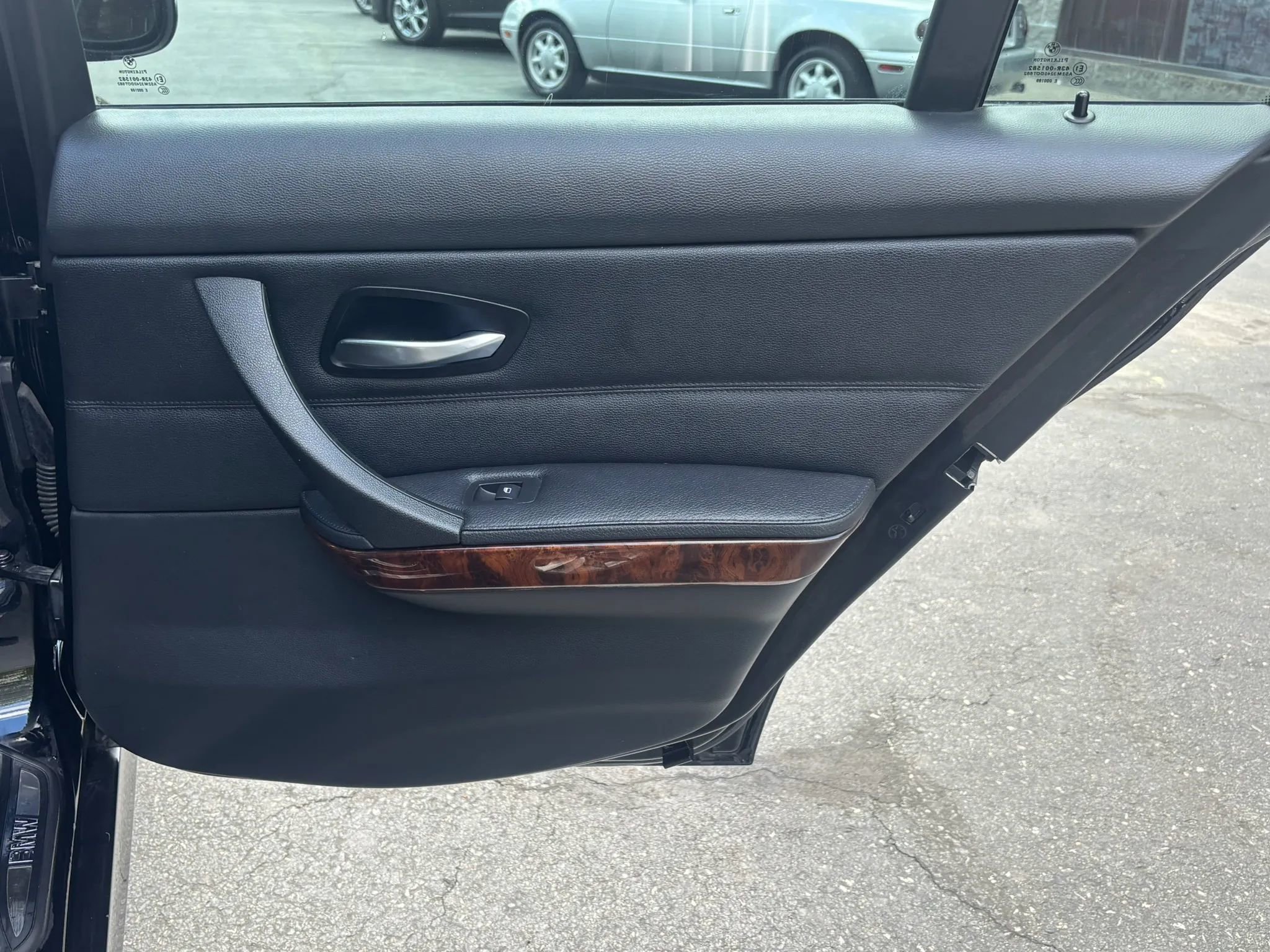 Used 2010 BMW 328i xDrive Sedan AWD/4WD image 16