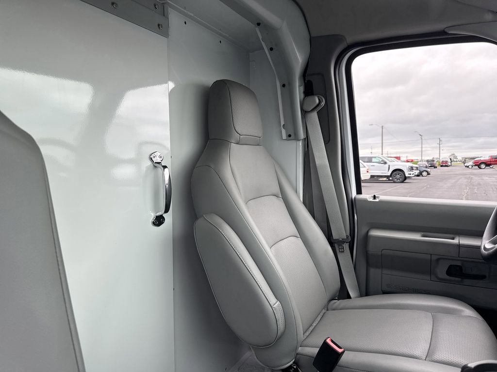 New 2026 Ford E-350 and Econoline 350 Super Duty w/ Power Equipment Group RWD image 16