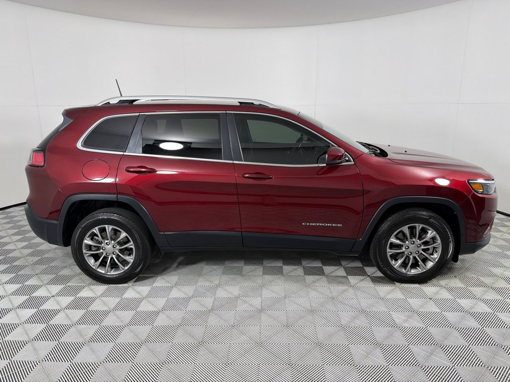 Used 2021 Jeep Cherokee Latitude Lux image 4