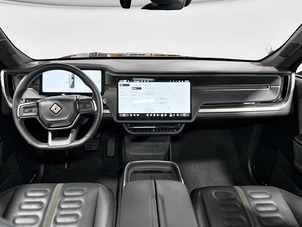 Used 2025 Rivian R1S Adventure AWD/4WD image 16