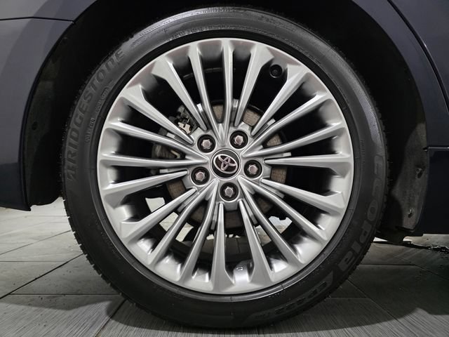 Used 2022 Toyota Avalon Limited w/ Advanced Safety Package FWD image 25