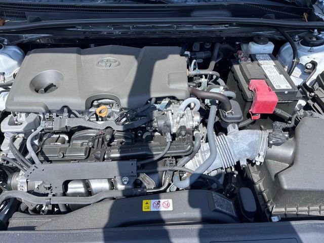 Used 2023 Toyota Camry SE image 4