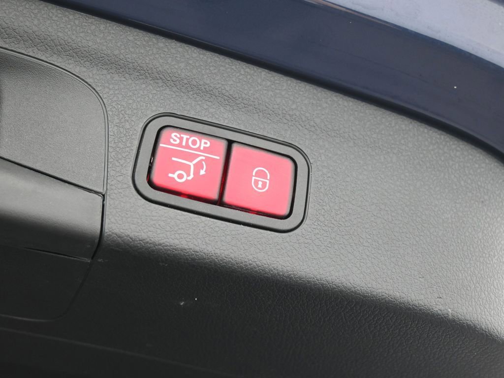 Used 2024 Mercedes-Benz GLE 450e 4MATIC image 54