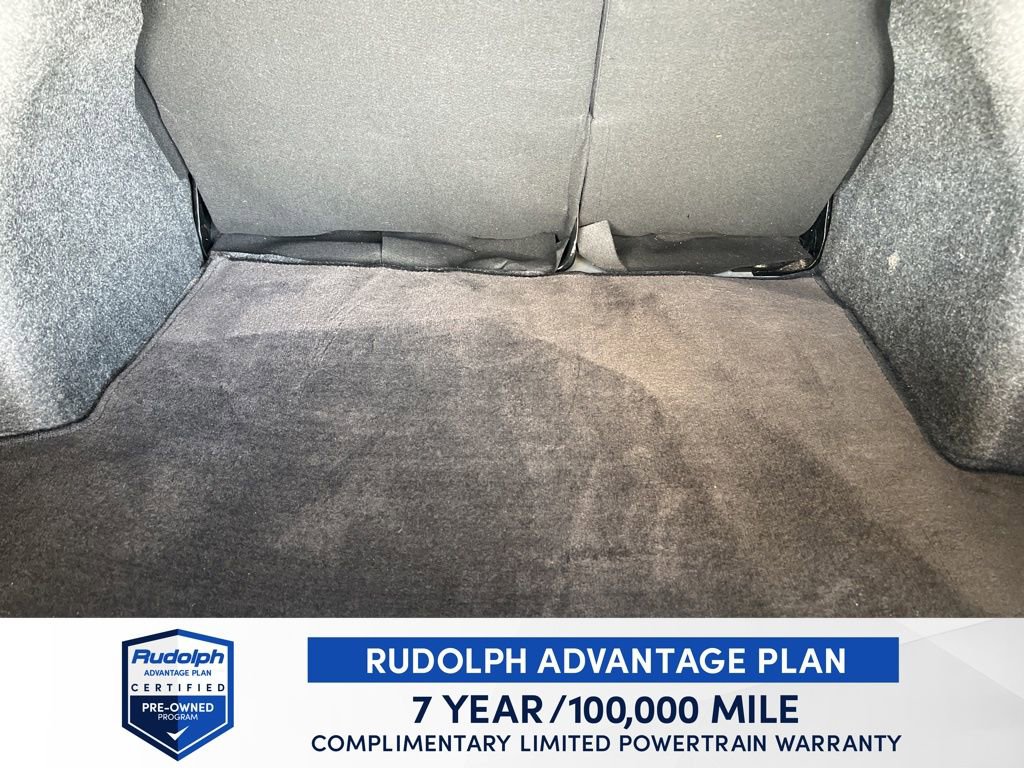 Used 2021 Nissan Versa SV image 30