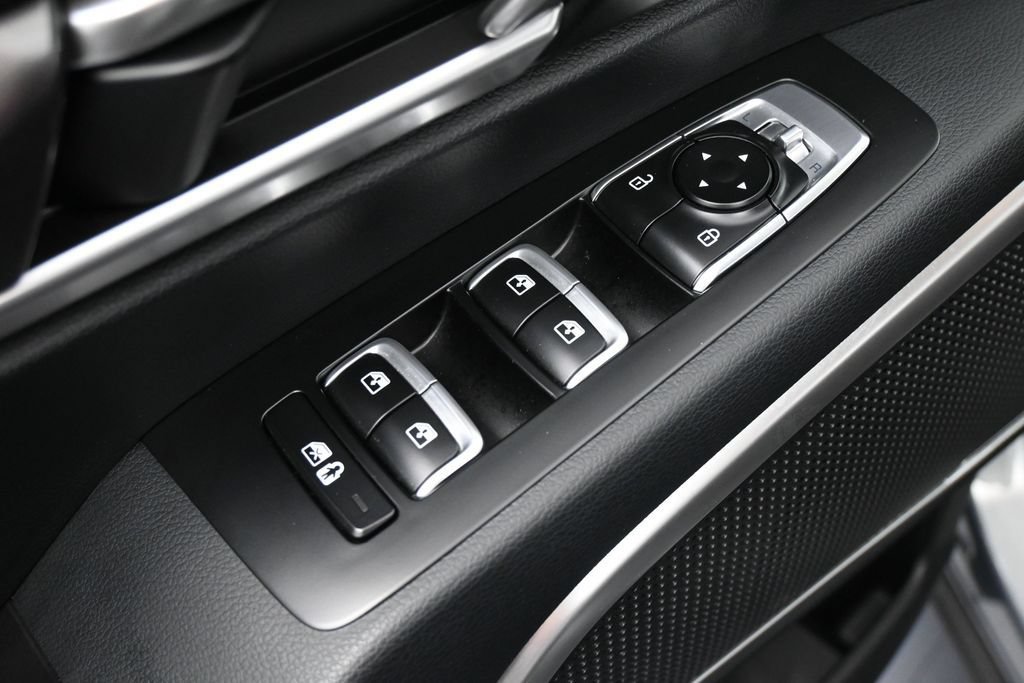 Used 2024 Kia Telluride LX FWD image 14