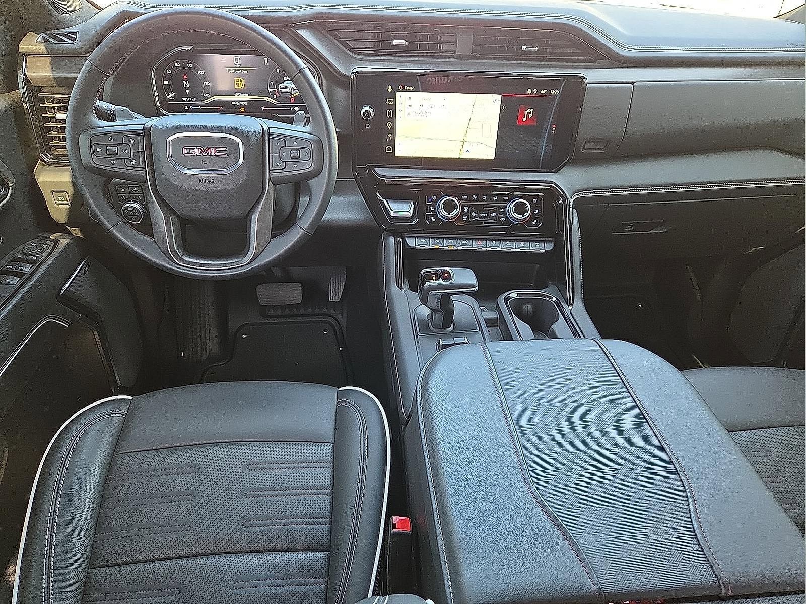 Used 2025 GMC Sierra 1500 AT4X image 11