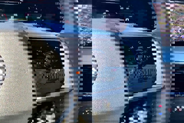 Used 2025 Nissan Murano SL image 19