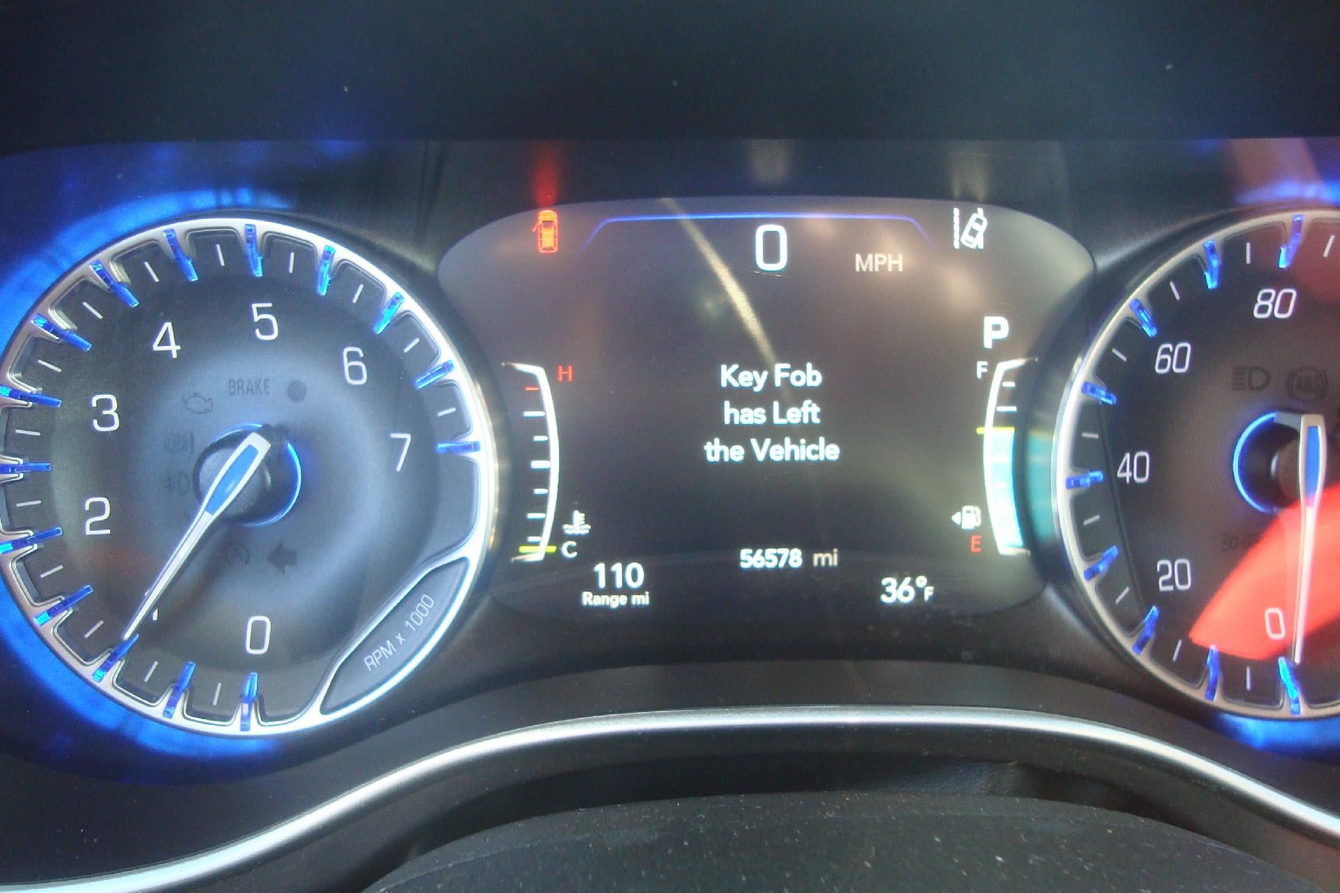 Used 2023 Chrysler Pacifica Touring-L image 11