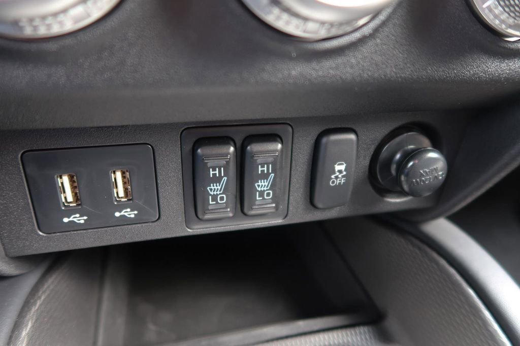 Used 2024 Mitsubishi Outlander Sport SEL image 36