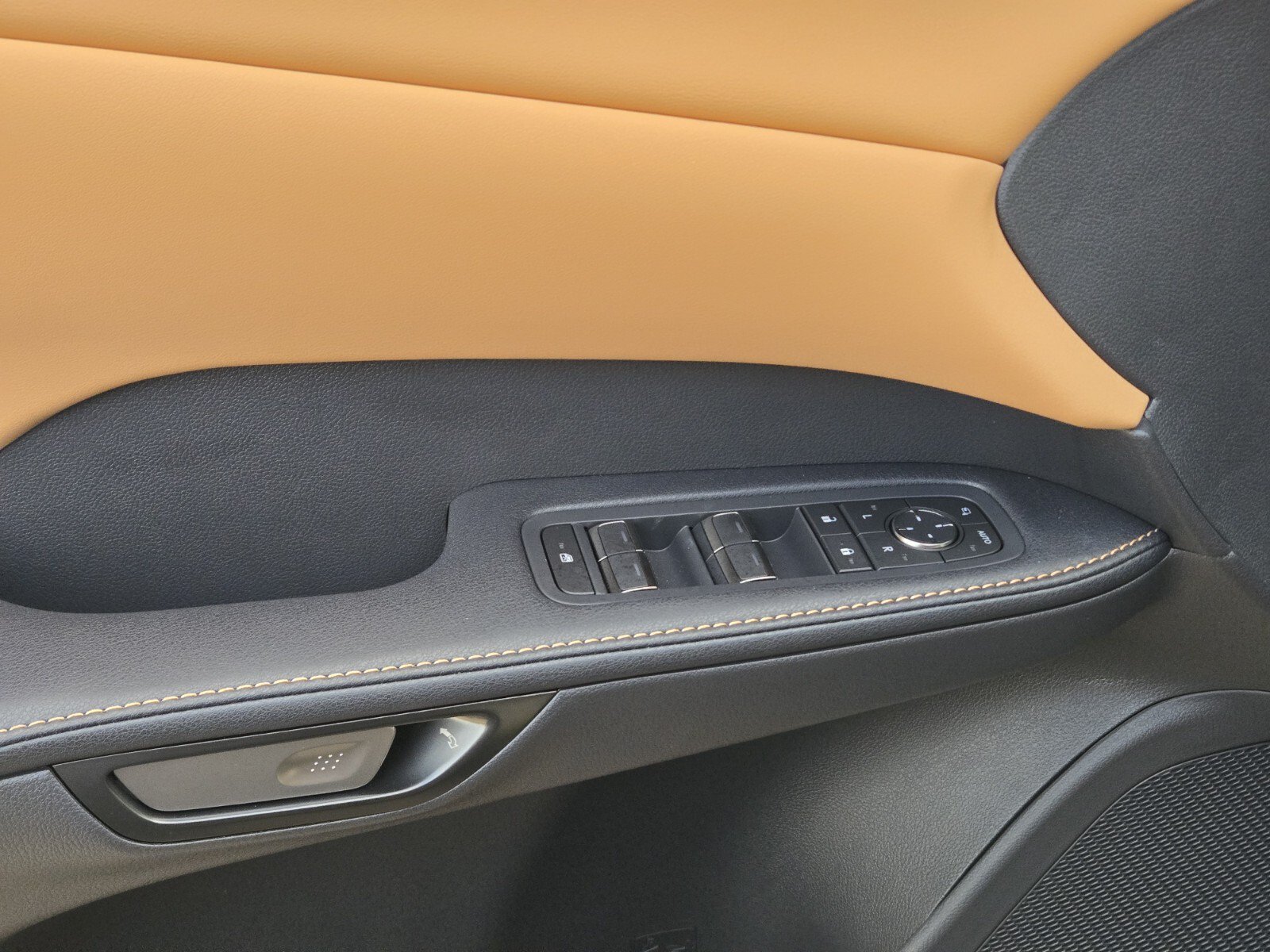 New 2026 Lexus RX 450h AWD image 9