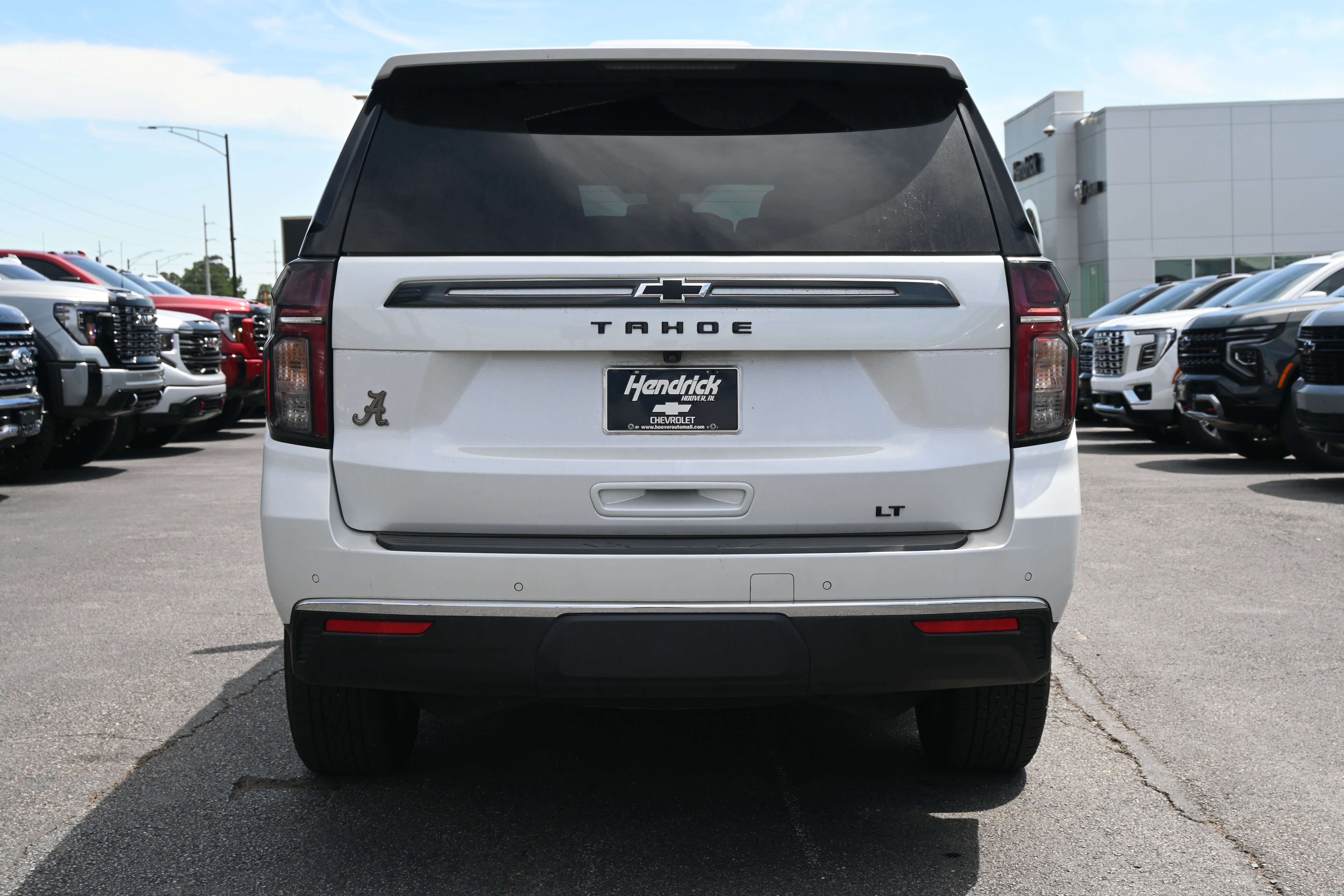 Used 2022 Chevrolet Tahoe LT w/ Luxury Package RWD image 11
