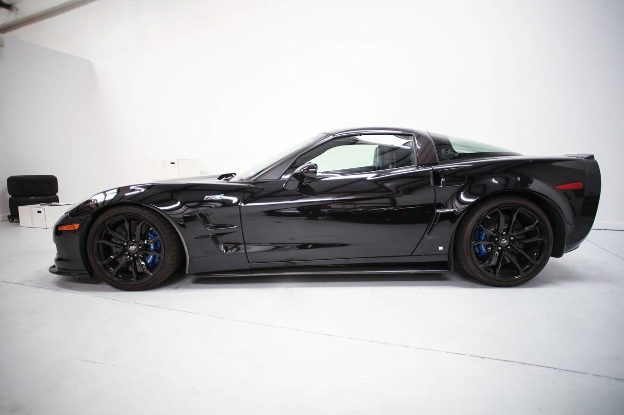 Used 2009 Chevrolet Corvette ZR1 w/ Preferred Equipment Group RWD image 5