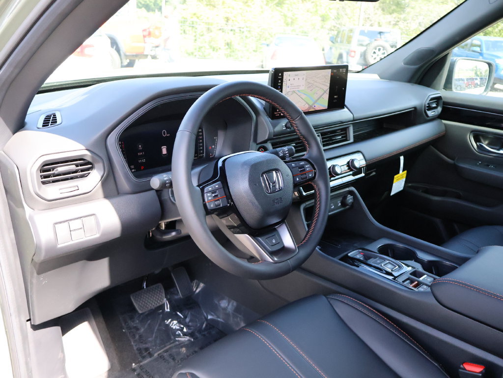 New 2026 Honda Pilot TrailSport image 18