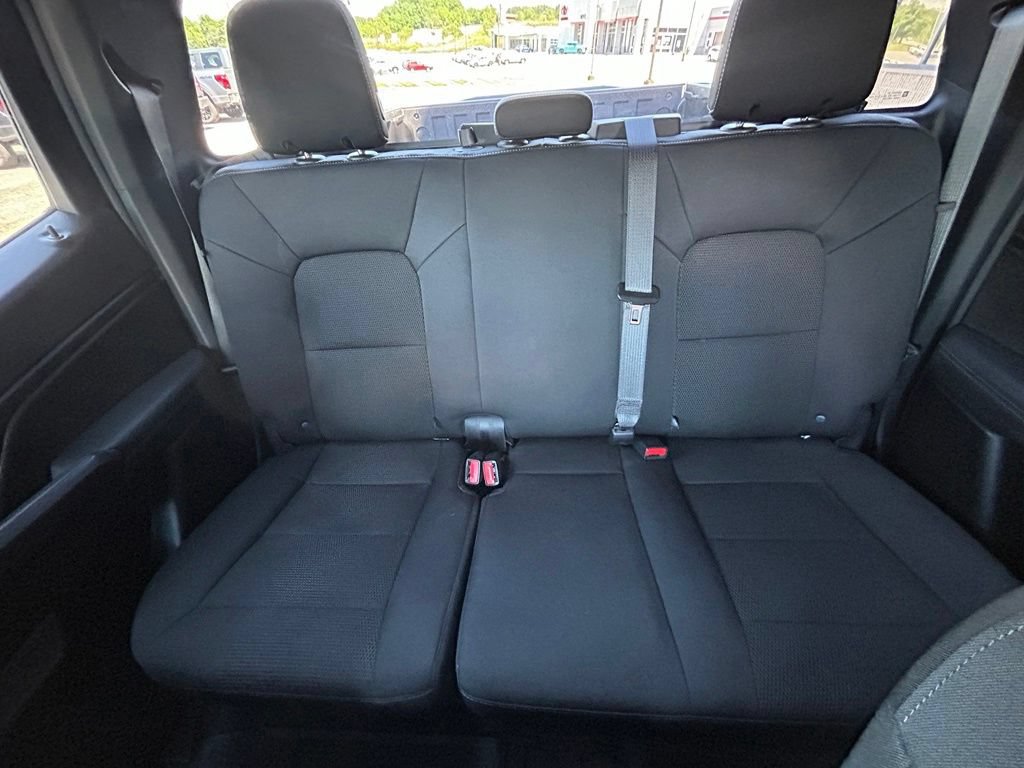 Used 2024 GMC Canyon Elevation w/ Trailering Package AWD/4WD image 14
