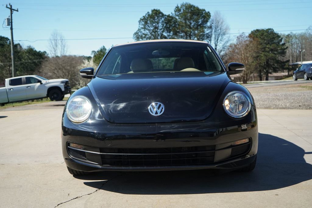 Used 2014 Volkswagen Beetle 2.5 image 10