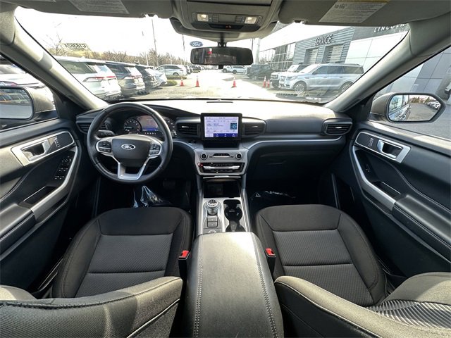Certified 2022 Ford Explorer XLT image 16
