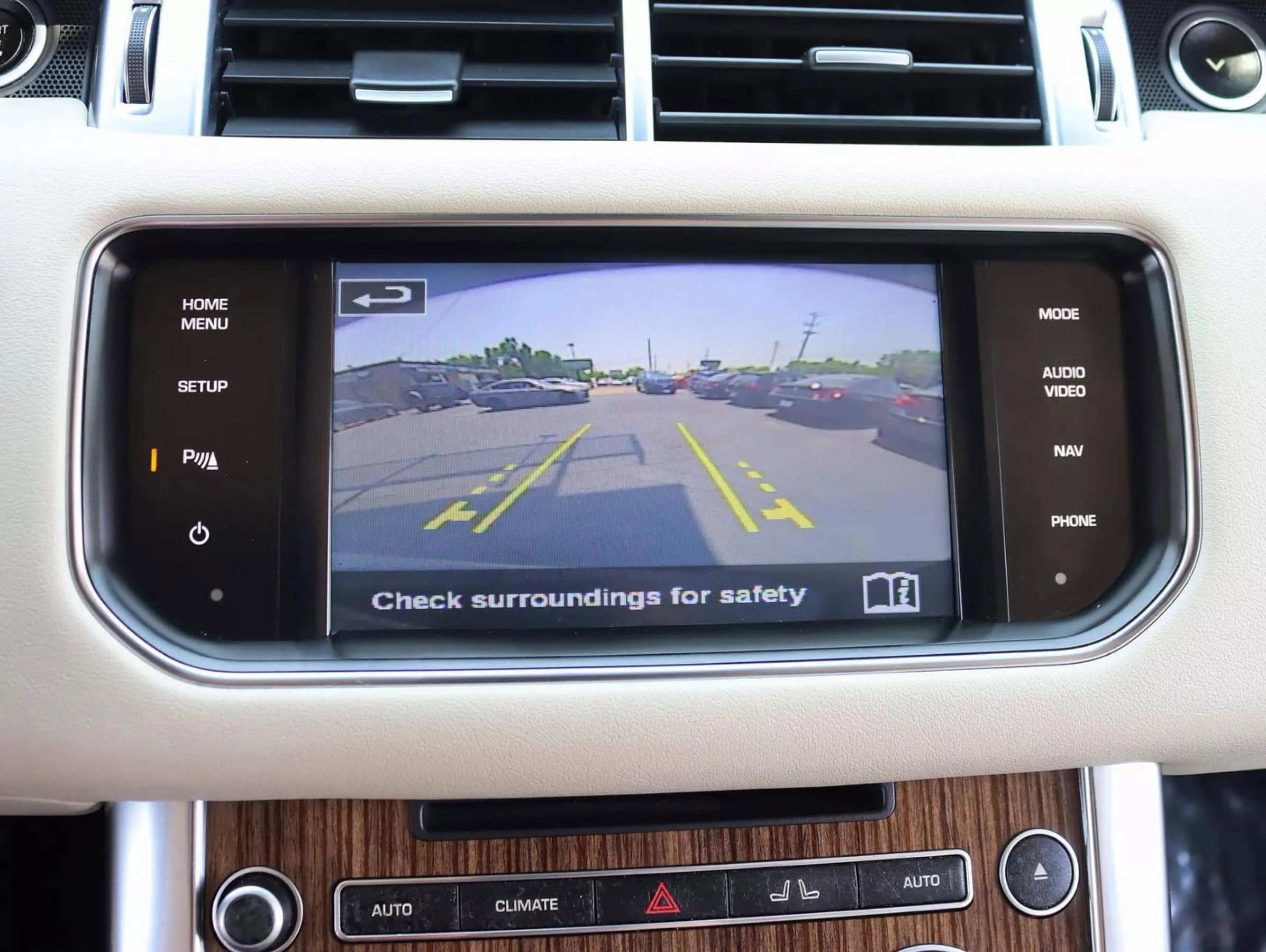 Used 2014 Land Rover Range Rover Sport Supercharged image 22