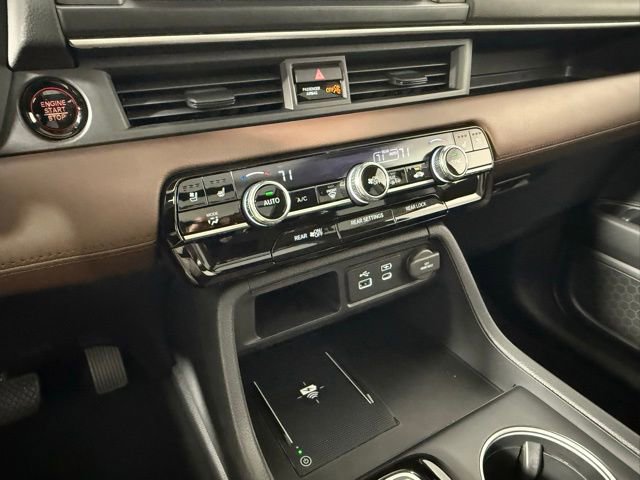 Used 2024 Honda Pilot Elite image 24