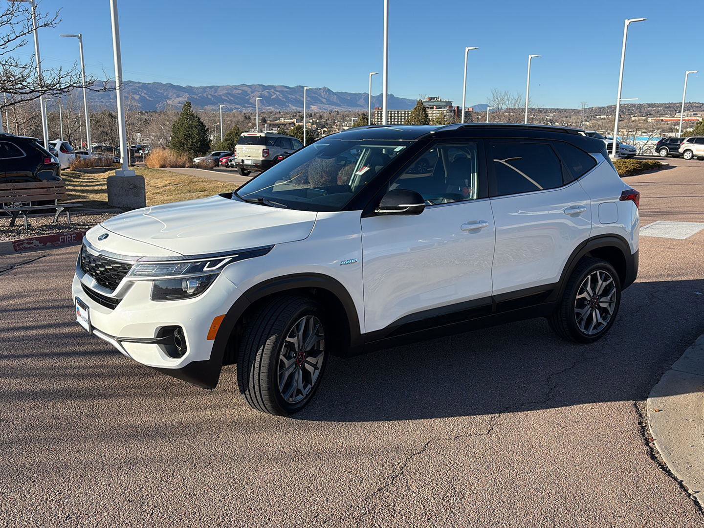 Used 2021 Kia Seltos S image 3