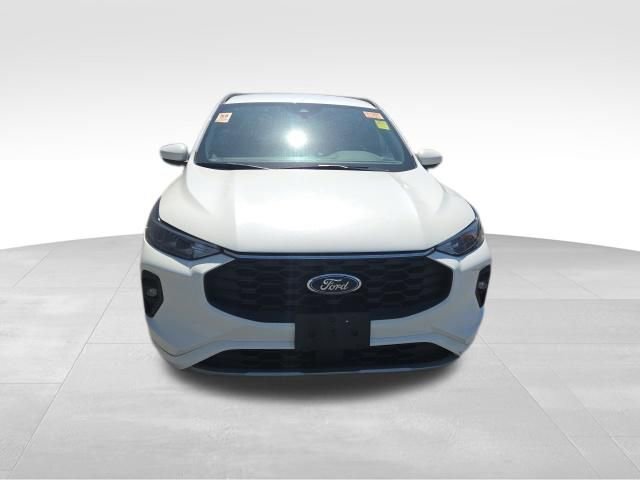 Used 2024 Ford Escape ST-Line Select AWD/4WD image 8