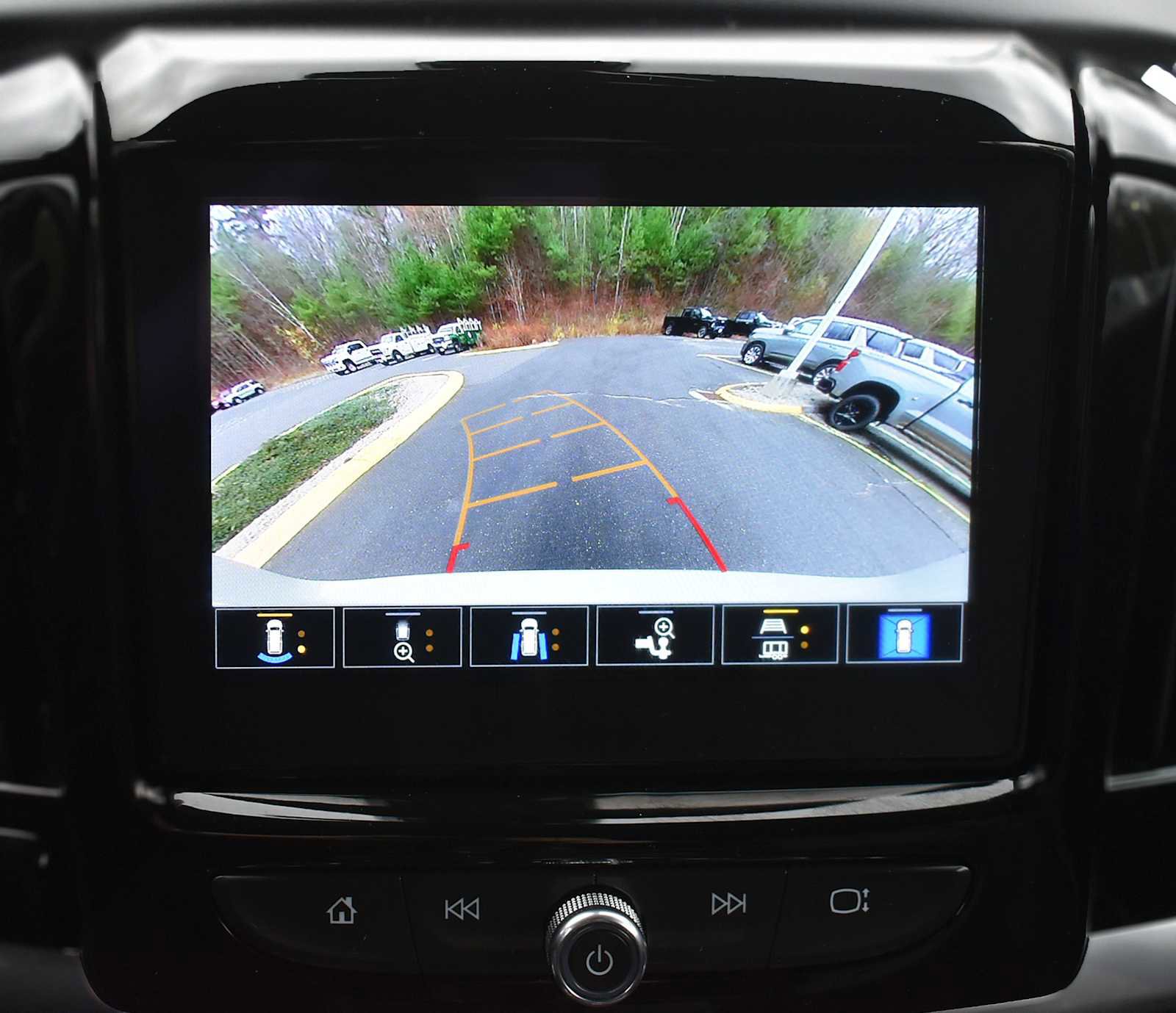 Used 2023 Chevrolet Traverse Premier w/ Redline Edition image 20