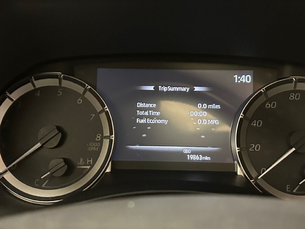 Used 2025 Toyota Highlander XLE AWD/4WD image 22