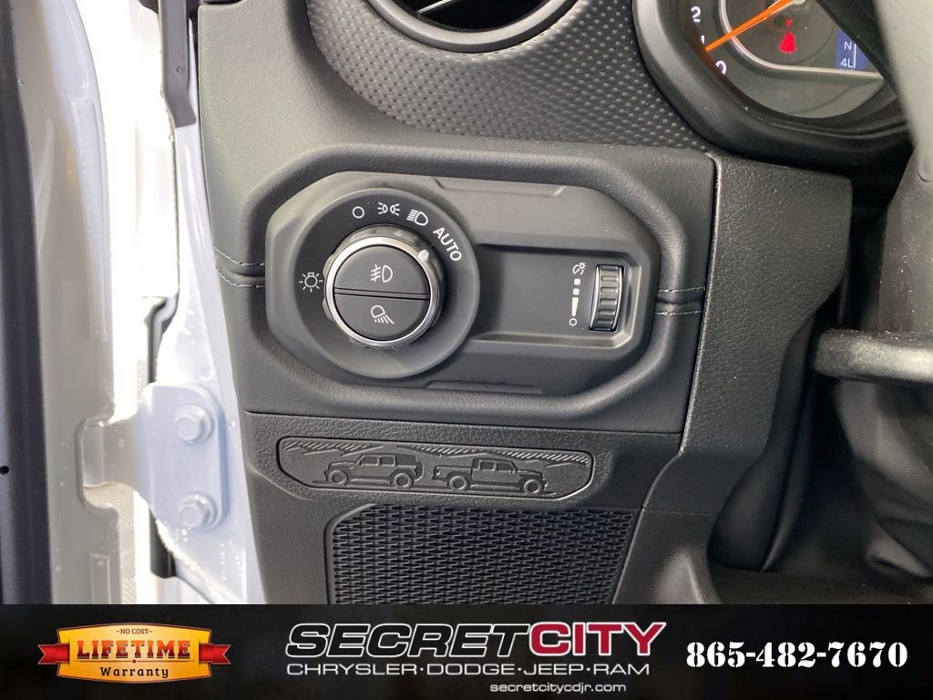 New 2026 Jeep Gladiator Mojave image 15