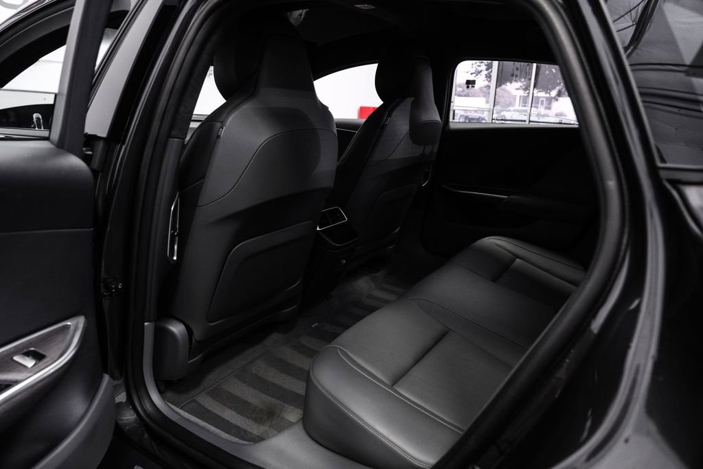 Used 2024 Lucid Air Touring image 38