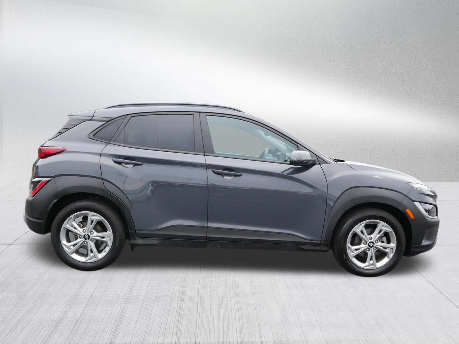 Used 2023 Hyundai Kona SEL w/ Convenience Package FWD image 8