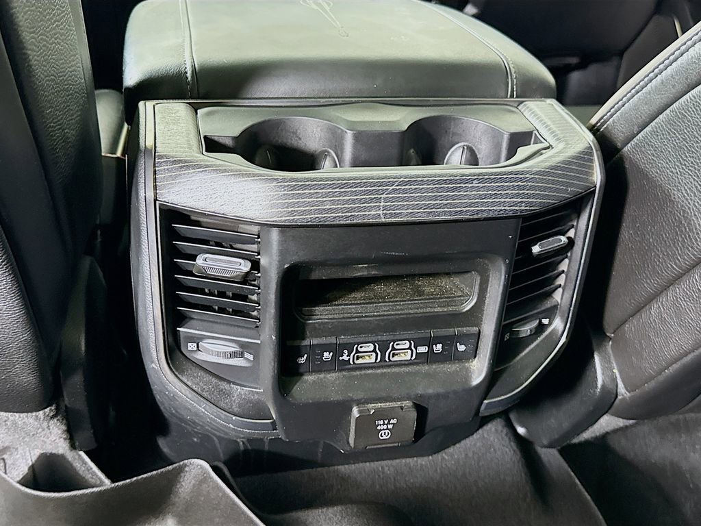 Used 2019 RAM 1500 Limited AWD/4WD image 31